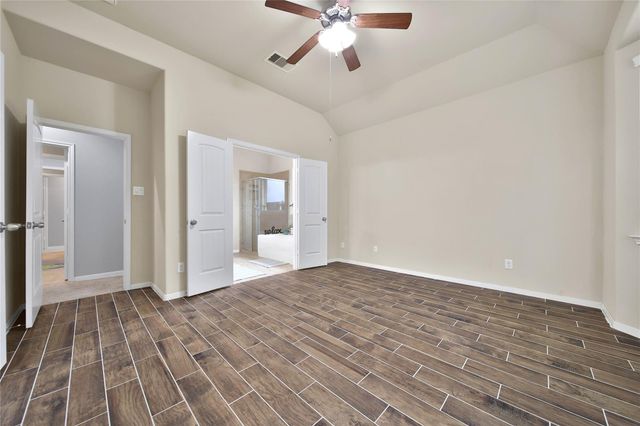 5511 Claymore Meadow Lane, Spring, TX 77389
