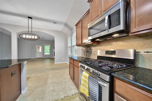 5511 Claymore Meadow Lane, Spring, TX 77389