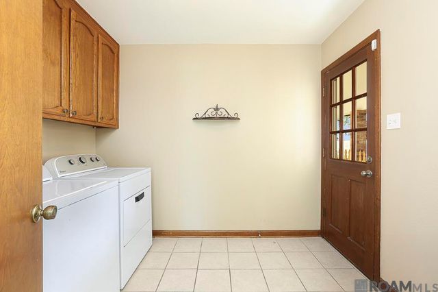 40099 Todd Dr, Prairieville, LA 70769