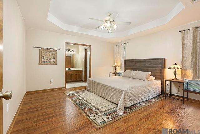 40099 Todd Dr, Prairieville, LA 70769