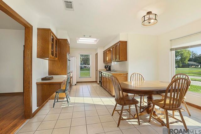 40099 Todd Dr, Prairieville, LA 70769