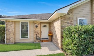 40099 Todd Dr, Prairieville, LA 70769
