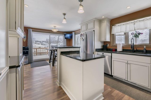 1307 Scott DRIVE, Mount Pleasant, WI 53406