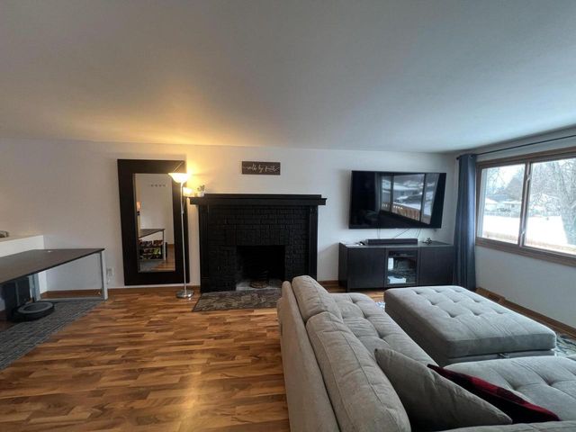 1307 Scott DRIVE, Mount Pleasant, WI 53406