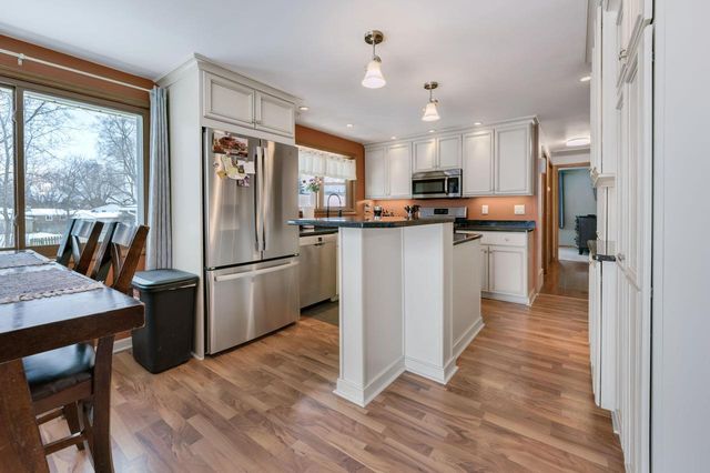 1307 Scott DRIVE, Mount Pleasant, WI 53406