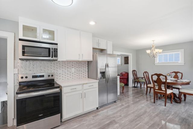 2268 Ridgeway Avenue, Columbus, OH 43219