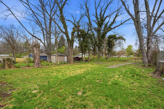 2268 Ridgeway Avenue, Columbus, OH 43219