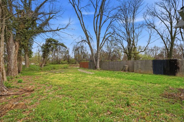 2268 Ridgeway Avenue, Columbus, OH 43219