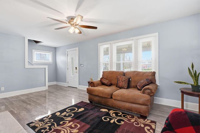 2268 Ridgeway Avenue, Columbus, OH 43219