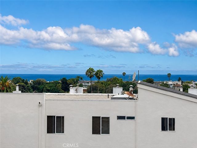 714 5th Street, Hermosa Beach, CA 90254