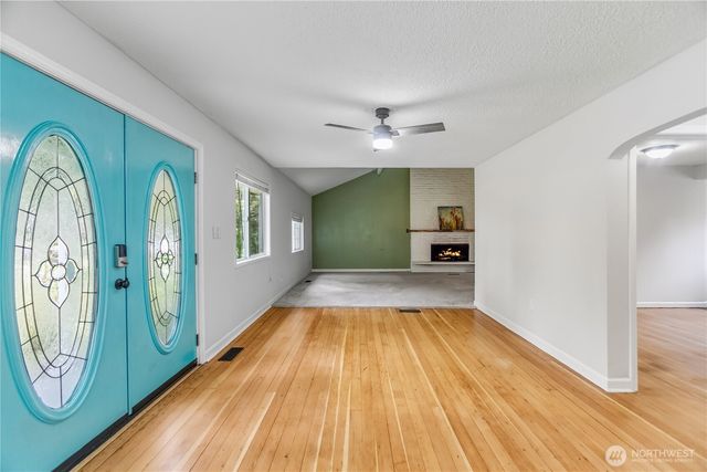 2457 Rocky Point Road NW, Bremerton, WA 98312
