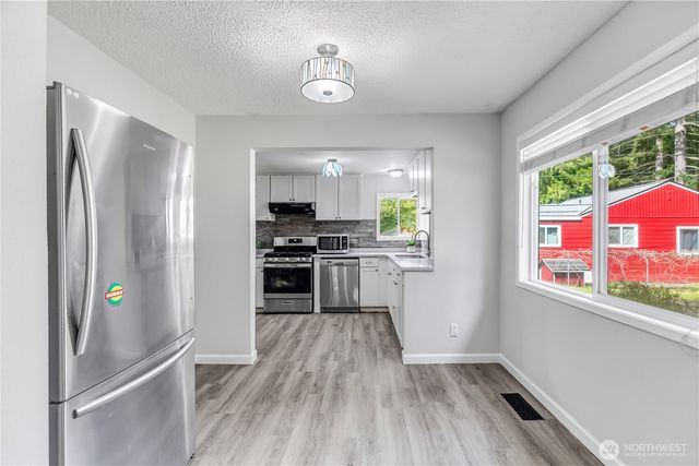 2457 Rocky Point Road NW, Bremerton, WA 98312