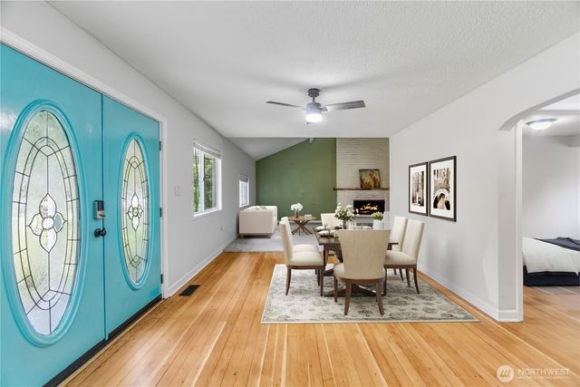 2457 Rocky Point Road NW, Bremerton, WA 98312