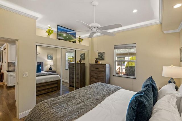 387 Ocean Avenue, Monterey, CA 93940