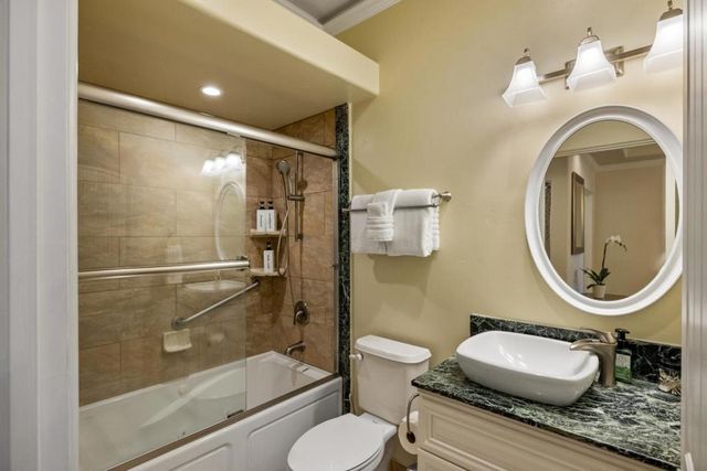 387 Ocean Avenue, Monterey, CA 93940