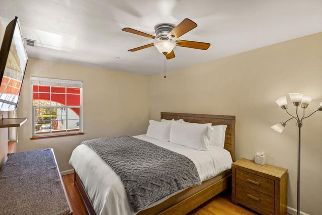 387 Ocean Avenue, Monterey, CA 93940