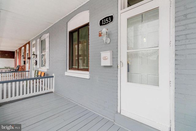 1353 HOWARD ST, Harrisburg, PA 17104