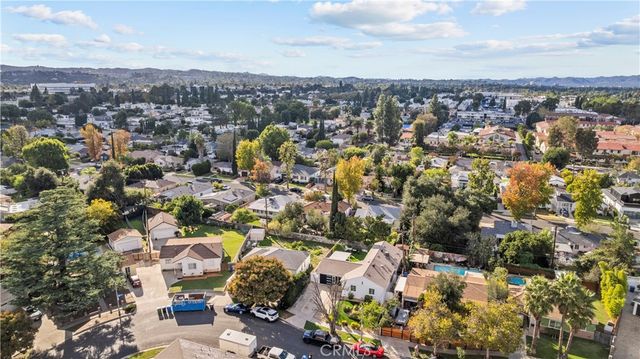 18019 Tiara, Encino, CA 91316