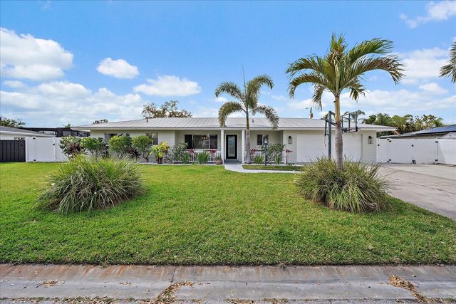 3118 KEY WAY, Sarasota, FL 34239