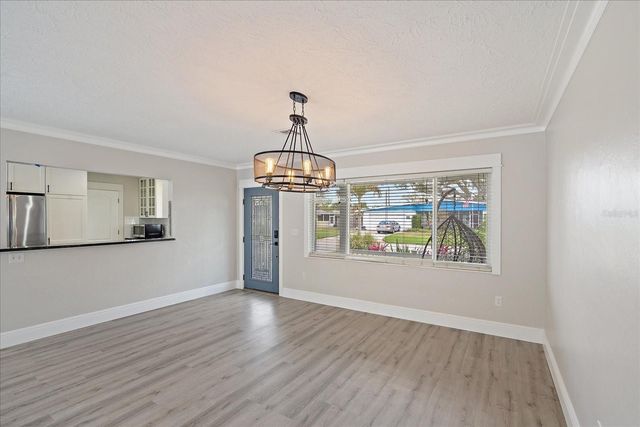 3118 KEY WAY, Sarasota, FL 34239