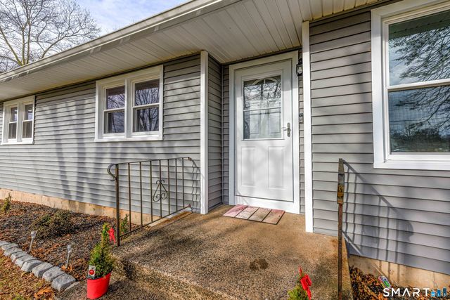 60 Nicholas Road, Wallingford, CT 06492