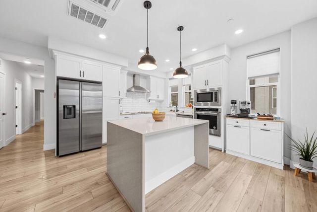 581 Yale Way, San Jose, CA 95117