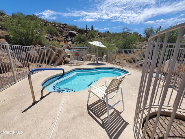 2233 E BEHREND Drive 134, Phoenix, AZ 85024