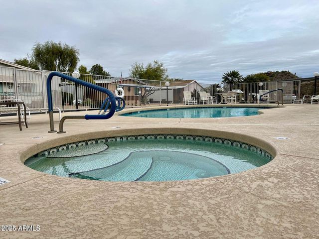 2233 E BEHREND Drive 134, Phoenix, AZ 85024