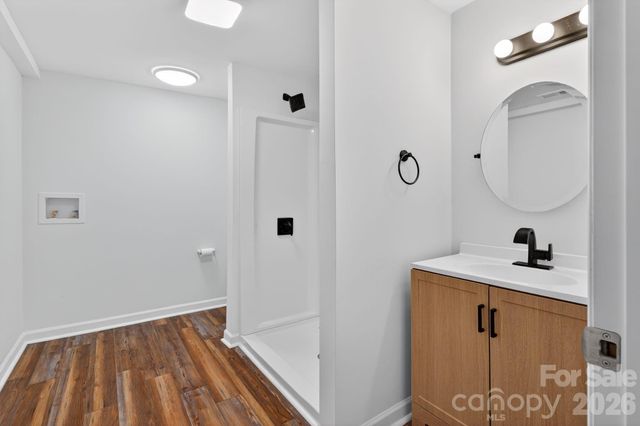 801 Woodlawn Avenue SW, Valdese, NC 28690
