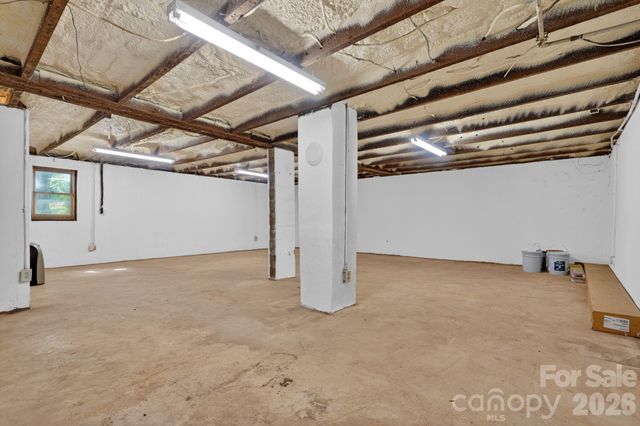 801 Woodlawn Avenue SW, Valdese, NC 28690