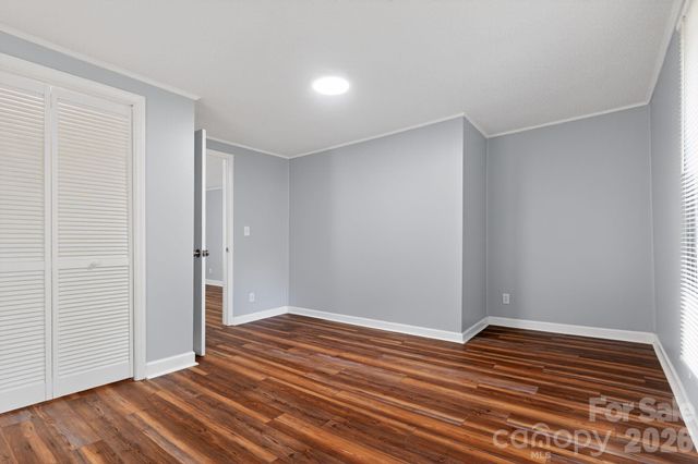 801 Woodlawn Avenue SW, Valdese, NC 28690