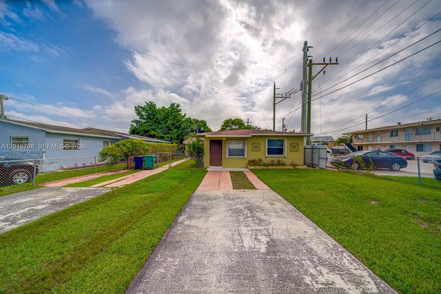 7358 SW 7360 23rd Street, Miami, FL 33155