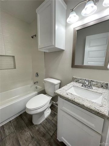 1424 Alta Vista Drive 1, Weslaco, TX 78596