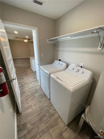 1424 Alta Vista Drive 1, Weslaco, TX 78596
