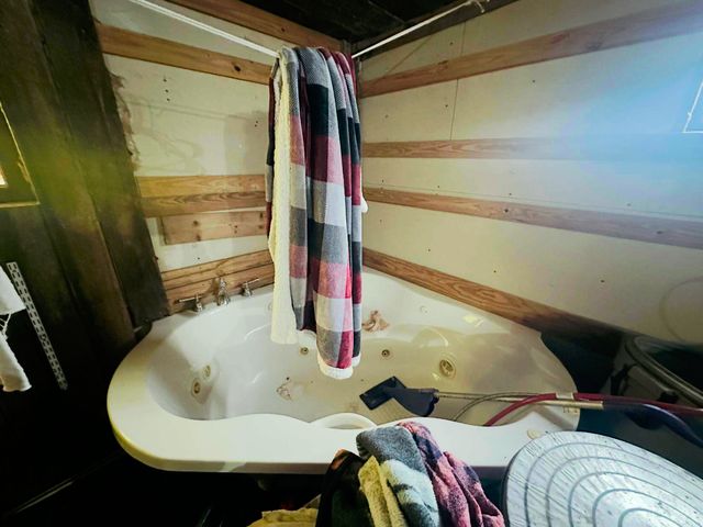 2205 Old Salem Road, London, KY 40741