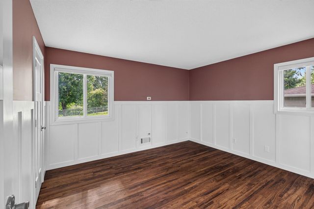 3948 Cinnabar Drive, Eagan, MN 55122