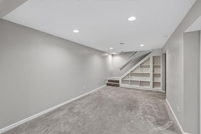 3948 Cinnabar Drive, Eagan, MN 55122