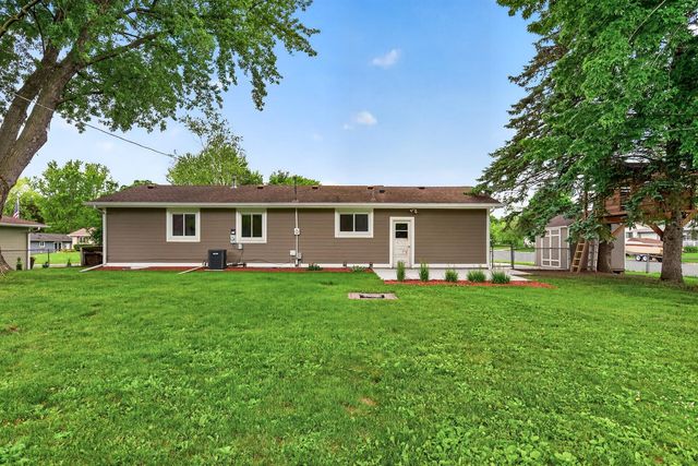 3948 Cinnabar Drive, Eagan, MN 55122