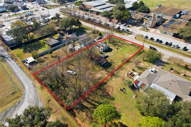 7512 Van Ness Street, Houston, TX 77037