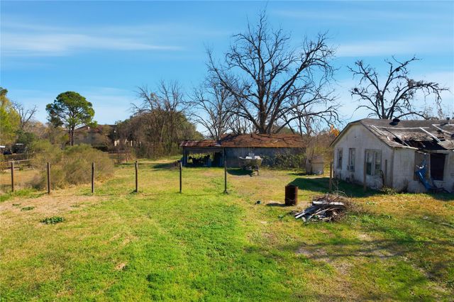 7512 Van Ness Street, Houston, TX 77037