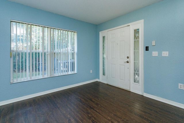 310 W BERCKMAN STREET, Fruitland Park, FL 34731