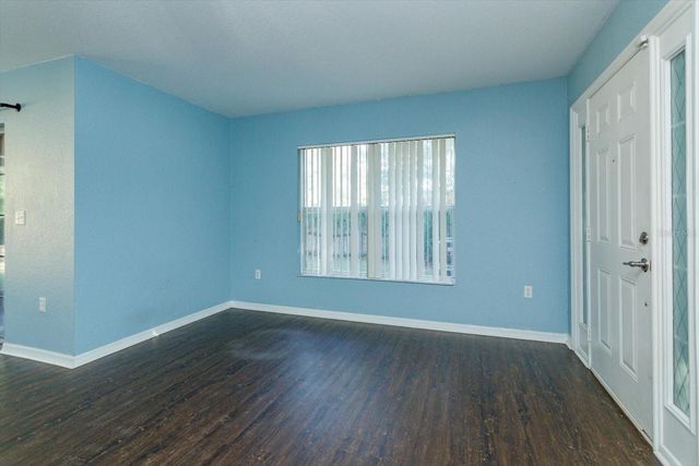 310 W BERCKMAN STREET, Fruitland Park, FL 34731