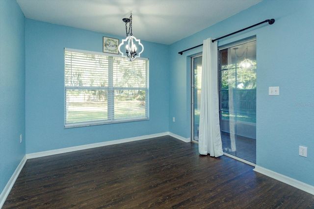 310 W BERCKMAN STREET, Fruitland Park, FL 34731