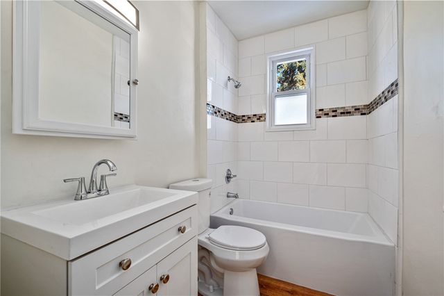 8 Edith Place, Oakland, PA 15213