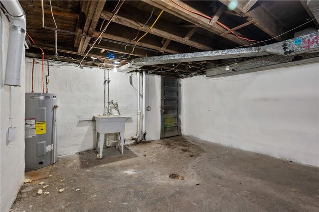 8 Edith Place, Oakland, PA 15213