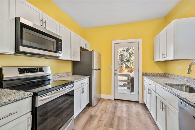 8 Edith Place, Oakland, PA 15213