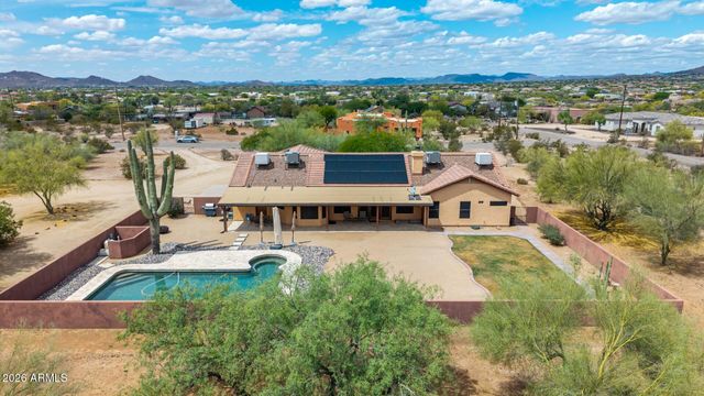 39949 N CENTRAL Avenue, Phoenix, AZ 85086