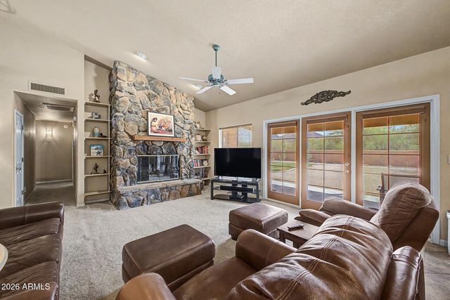 39949 N CENTRAL Avenue, Phoenix, AZ 85086