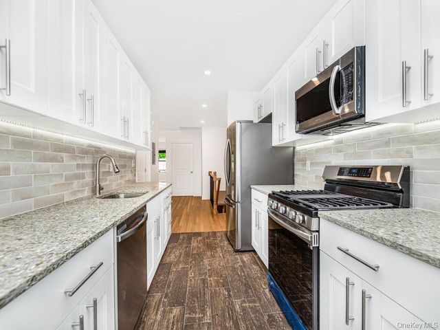 2803 Gunther Avenue, Bronx, NY 10469