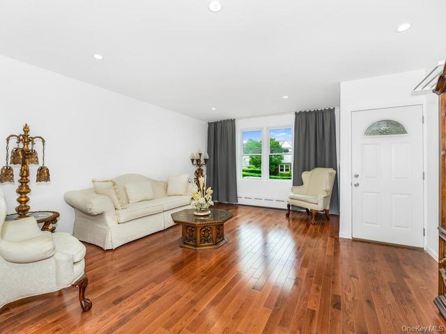 2803 Gunther Avenue, Bronx, NY 10469